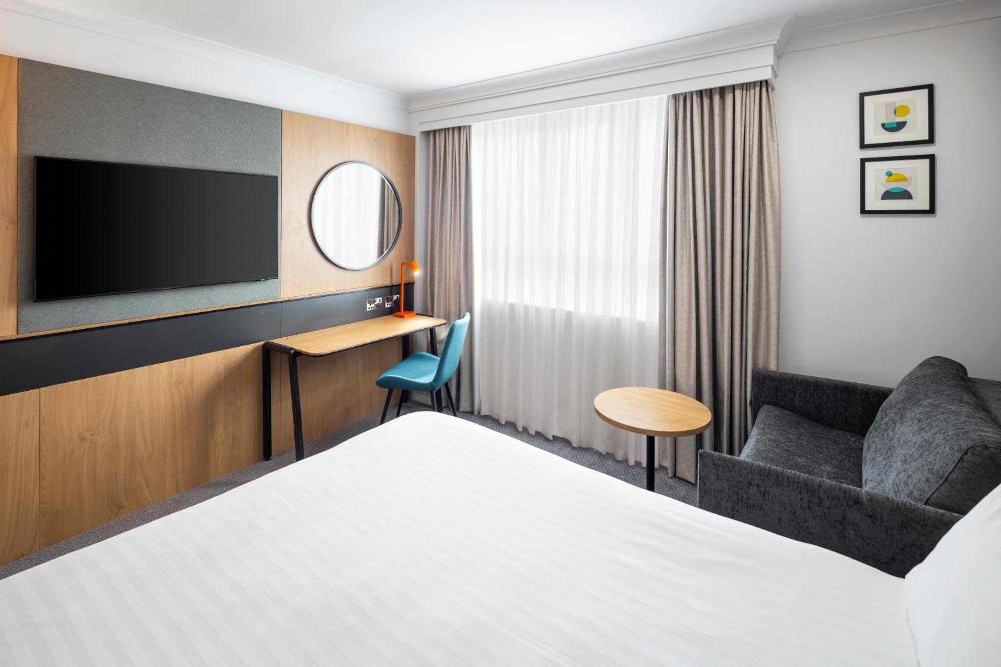 Holiday Inn Southampton Eastleigh By Ihg Exterior foto